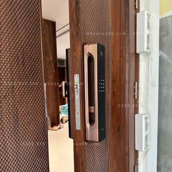 Khóa cửa Bosch FU8-PLUS Face id