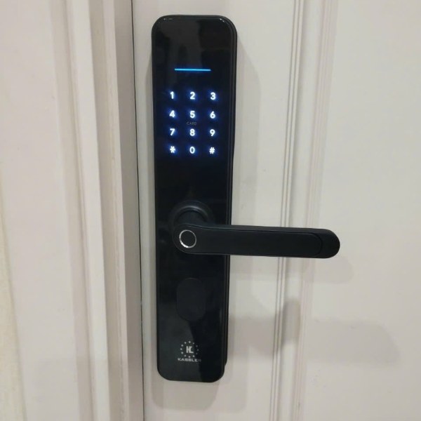 Khóa cửa vân tay Kassler KL696 Black, App Wifi, chống nước IP68