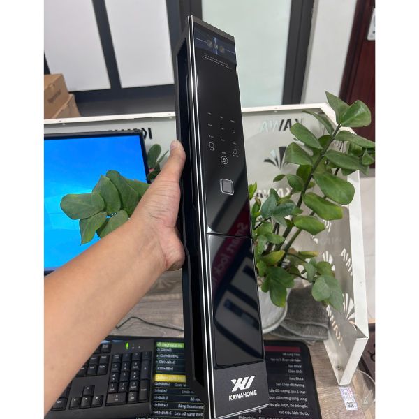 Khóa cửa vân tay Kawa KT69F Face ID 3D - lắp đặt thực tế